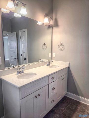 44 Atherton Circle, Huntsville, AL 35824