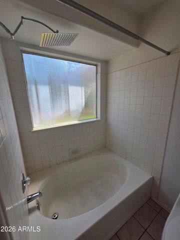 2925 E BLACKHAWK Drive, Phoenix, AZ 85050