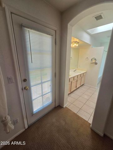 2925 E BLACKHAWK Drive, Phoenix, AZ 85050