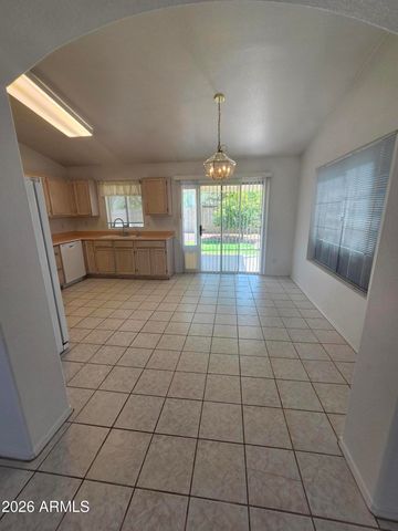 2925 E BLACKHAWK Drive, Phoenix, AZ 85050
