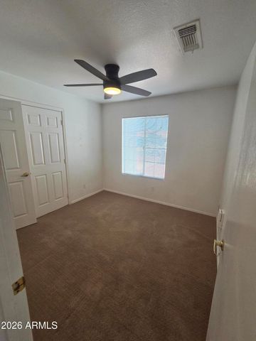 2925 E BLACKHAWK Drive, Phoenix, AZ 85050