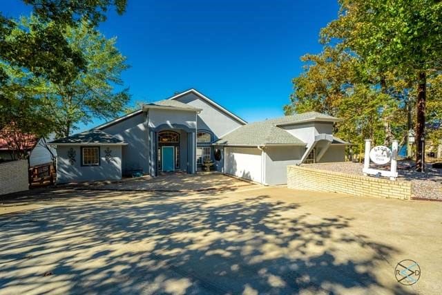 6209 Point La Vista Drive, Malakoff, TX 75148