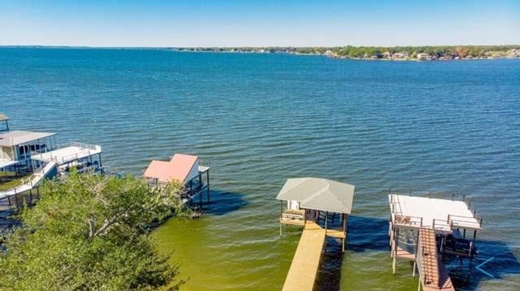 6209 Point La Vista Drive, Malakoff, TX 75148