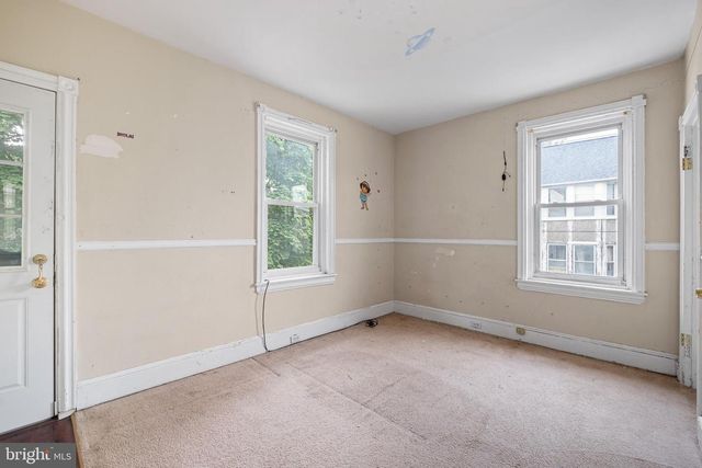 2400 N MADISON ST, Wilmington, DE 19802