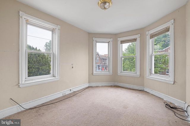 2400 N MADISON ST, Wilmington, DE 19802