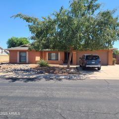 6715 S MITCHELL Drive, Tempe, AZ 85283