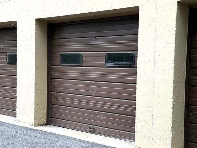 51 Melrose St 4D, Melrose, MA 02176