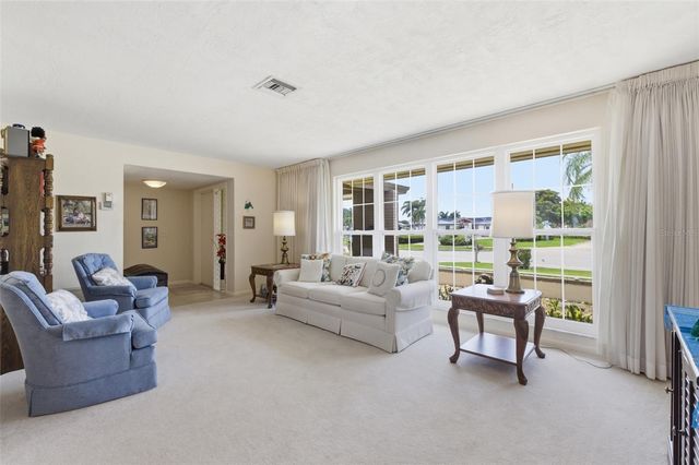 1335 WHISKEY CREEK DRIVE, Fort Myers, FL 33919