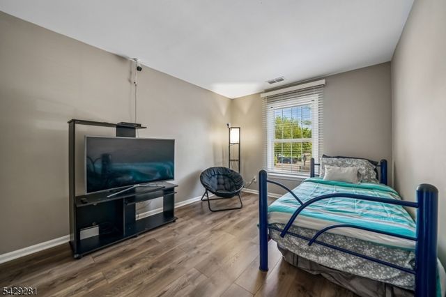 101 Jamestown Rd Ondo, Bernards Twp., NJ 07920