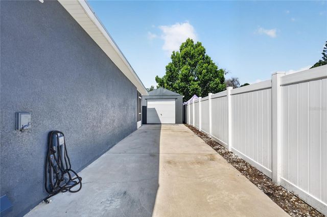 1330 S SHORE DRIVE, St Cloud, FL 34771