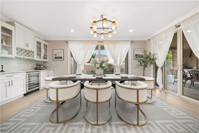 27 Gillman Street, Irvine, CA 92612