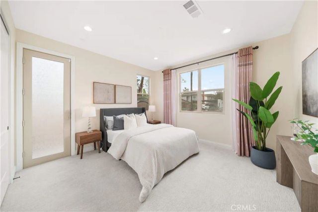 27 Gillman Street, Irvine, CA 92612