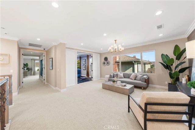 27 Gillman Street, Irvine, CA 92612