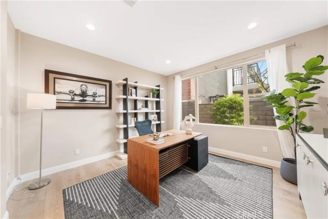 27 Gillman Street, Irvine, CA 92612