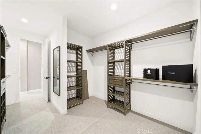 27 Gillman Street, Irvine, CA 92612