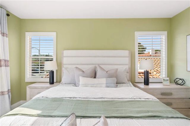 27 Gillman Street, Irvine, CA 92612