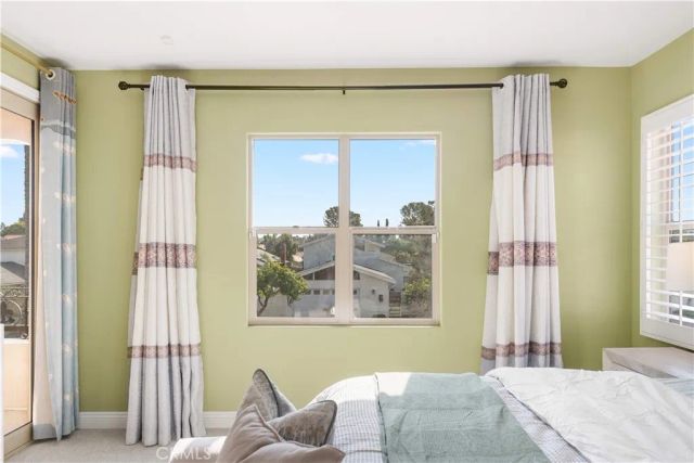 27 Gillman Street, Irvine, CA 92612