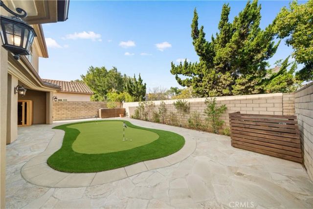 27 Gillman Street, Irvine, CA 92612