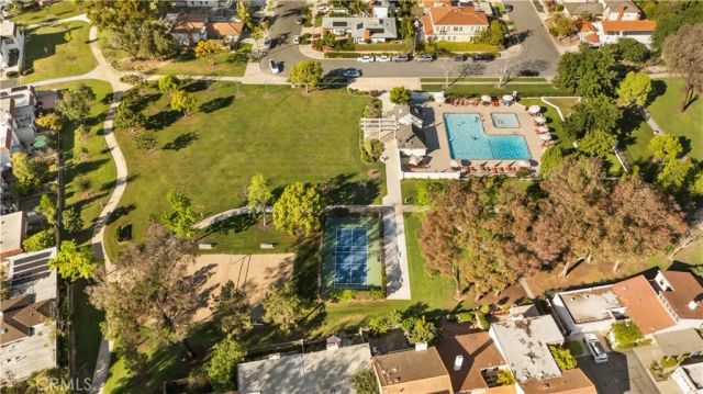 27 Gillman Street, Irvine, CA 92612