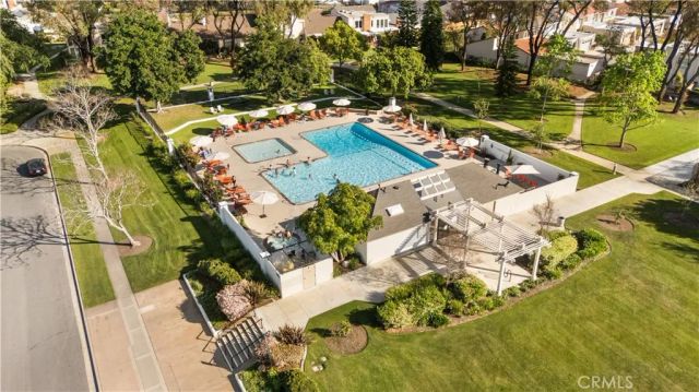 27 Gillman Street, Irvine, CA 92612