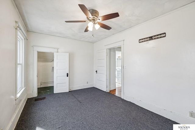 1310 S 10th Street, Lincoln, NE 68502