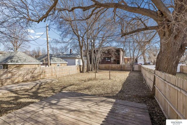 1310 S 10th Street, Lincoln, NE 68502