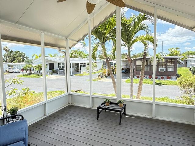 6707 MOUNT PLEASANT ROAD NE 57, St Petersburg, FL 33702