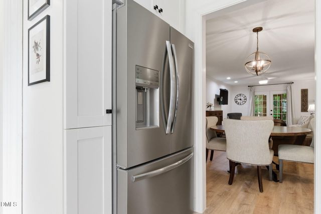 105 Hedgerow Court, Cary, NC 27513