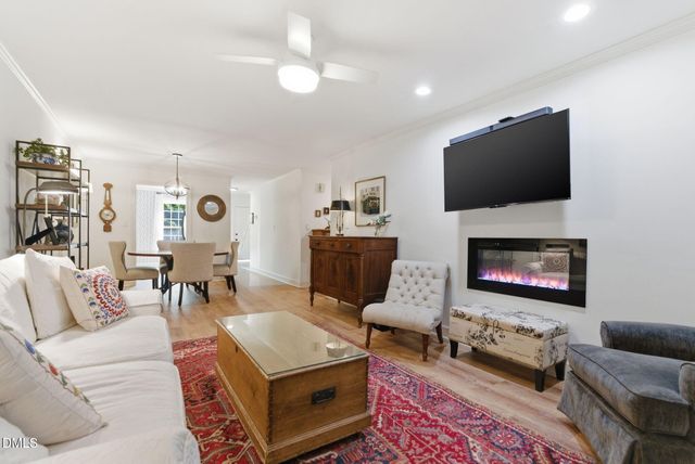 105 Hedgerow Court, Cary, NC 27513