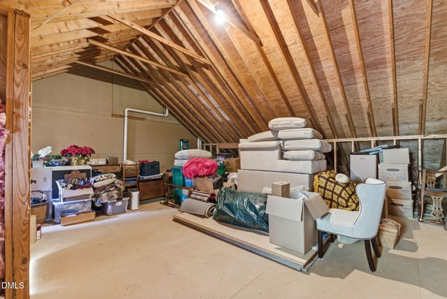 105 Hedgerow Court, Cary, NC 27513