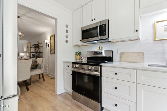 105 Hedgerow Court, Cary, NC 27513