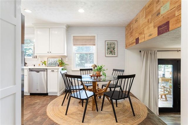 2262 Stag Run, Suwanee, GA 30024