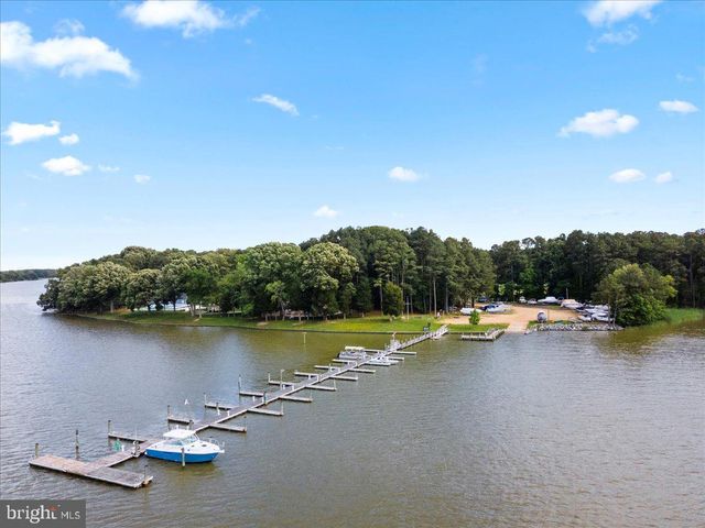 11504 BEACON HILL COURT, Issue, MD 20645