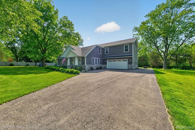 6415 Sunnydale Road, Independence Charter Township, MI 48346