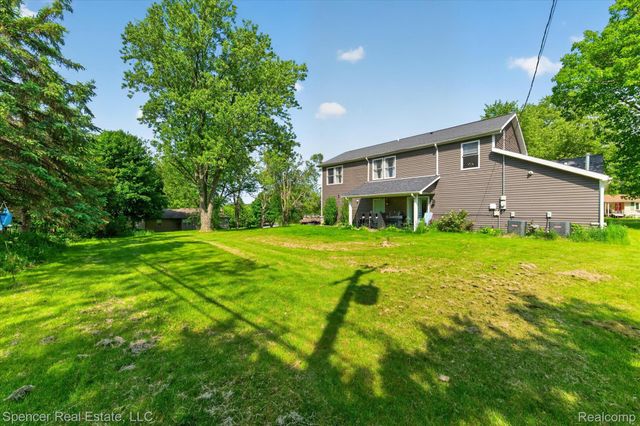 6415 Sunnydale Road, Independence Charter Township, MI 48346