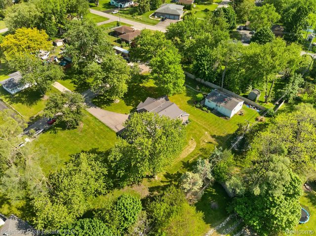6415 Sunnydale Road, Independence Charter Township, MI 48346