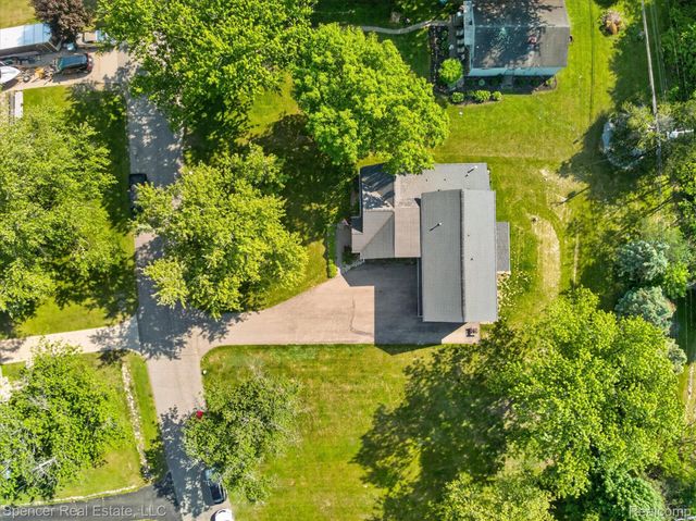 6415 Sunnydale Road, Independence Charter Township, MI 48346