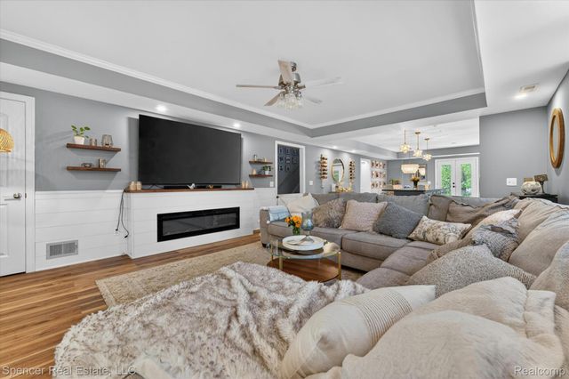 6415 Sunnydale Road, Independence Charter Township, MI 48346