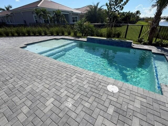 12215 ARBORDALE Way, Palm Beach Gardens, FL 33412