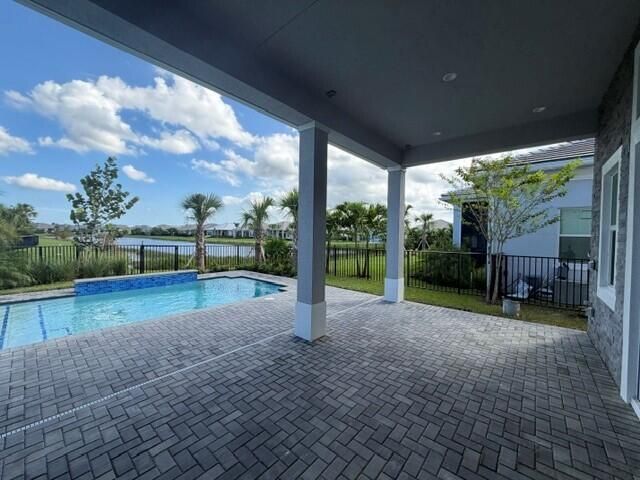 12215 ARBORDALE Way, Palm Beach Gardens, FL 33412