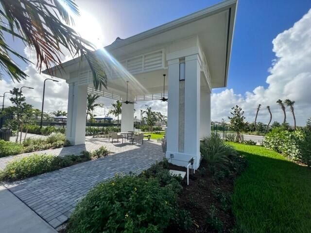 12215 ARBORDALE Way, Palm Beach Gardens, FL 33412