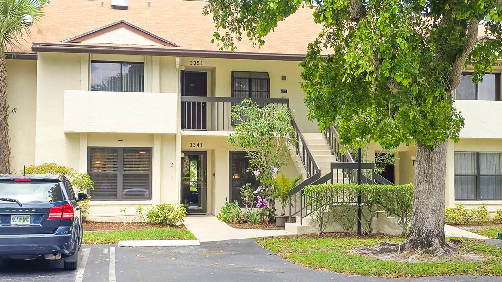 3349 Perimeter Drive, Greenacres, FL 33467