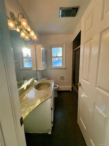 34 Cross Street, New Windsor, NY 12553