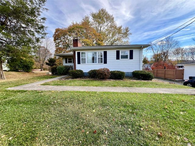 34 Cross Street, New Windsor, NY 12553