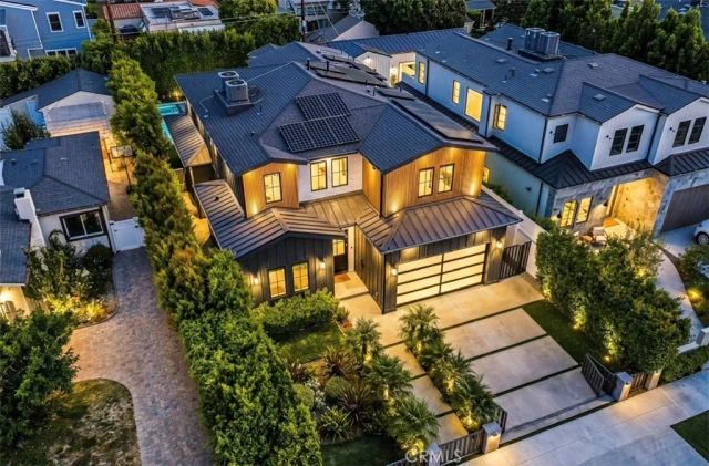 4158 Farmdale, Studio City, CA 91604
