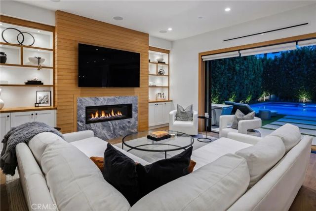 4158 Farmdale, Studio City, CA 91604