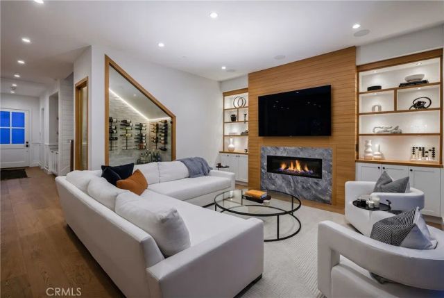 4158 Farmdale, Studio City, CA 91604