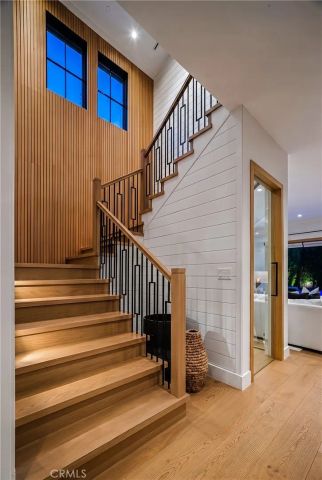 4158 Farmdale, Studio City, CA 91604