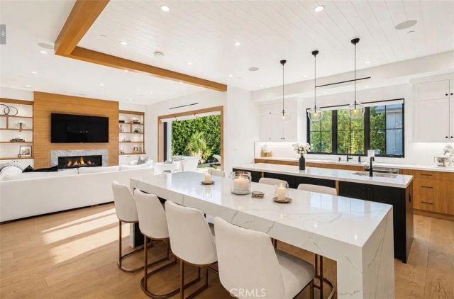 4158 Farmdale, Studio City, CA 91604