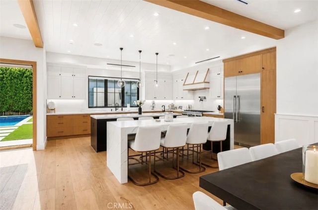 4158 Farmdale, Studio City, CA 91604